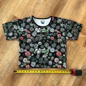 Kavu cactus succulent cropped pocket hiking shirt small like new